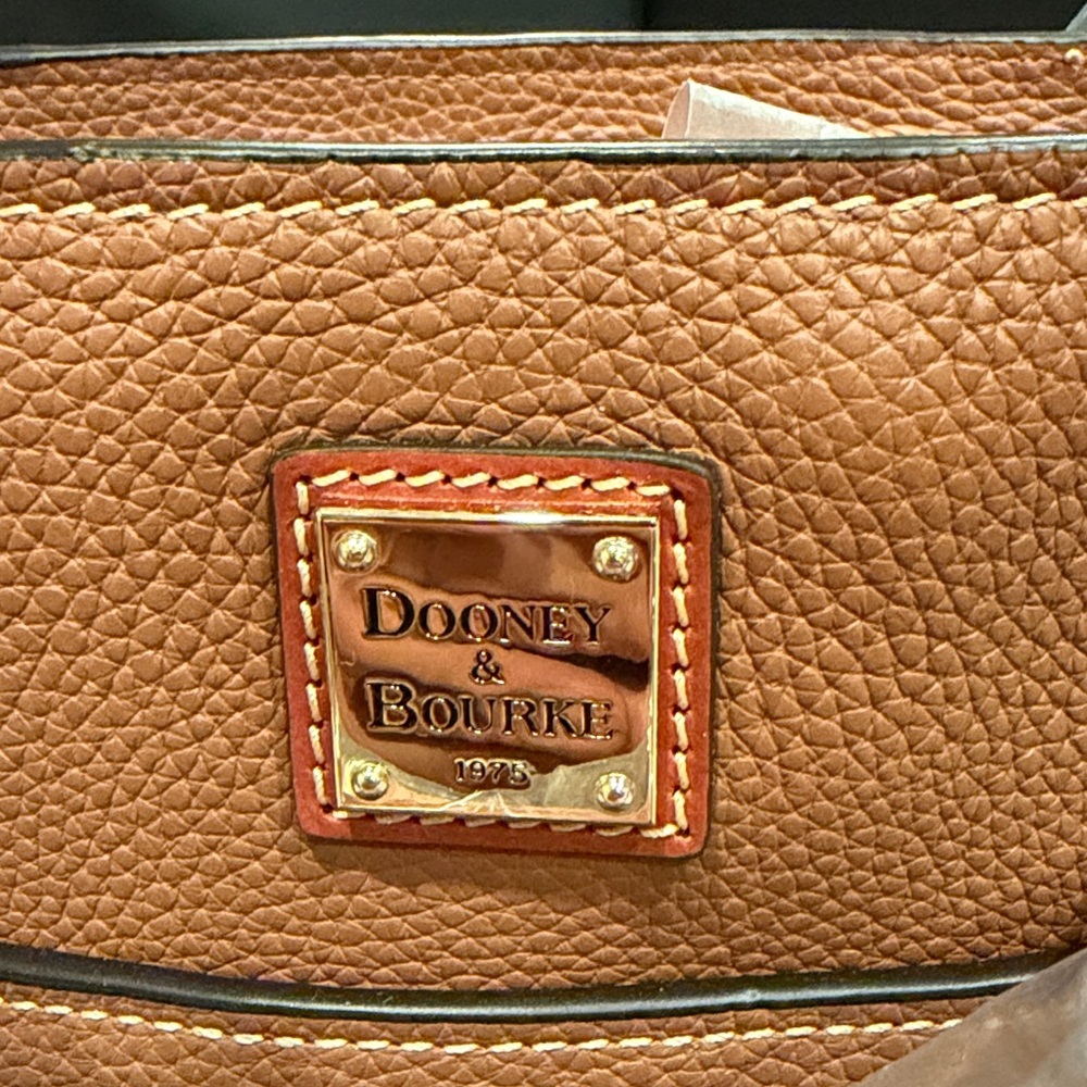 DOONEY BOURKE Pebble Grain Small Lexington bag in Caramel color brand new - Picture 4 of 12